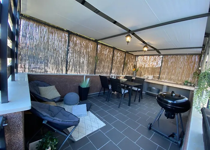 Διαμέρισμα Nina Πούλα