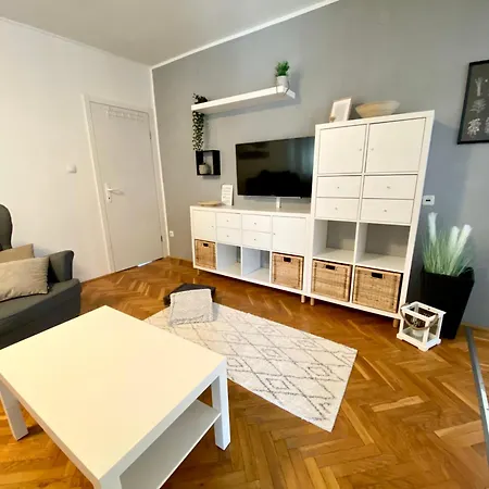 Apartman Nina